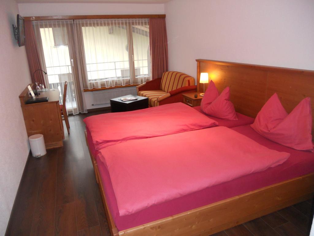 Cresta Hotel クロスタース 部屋 写真